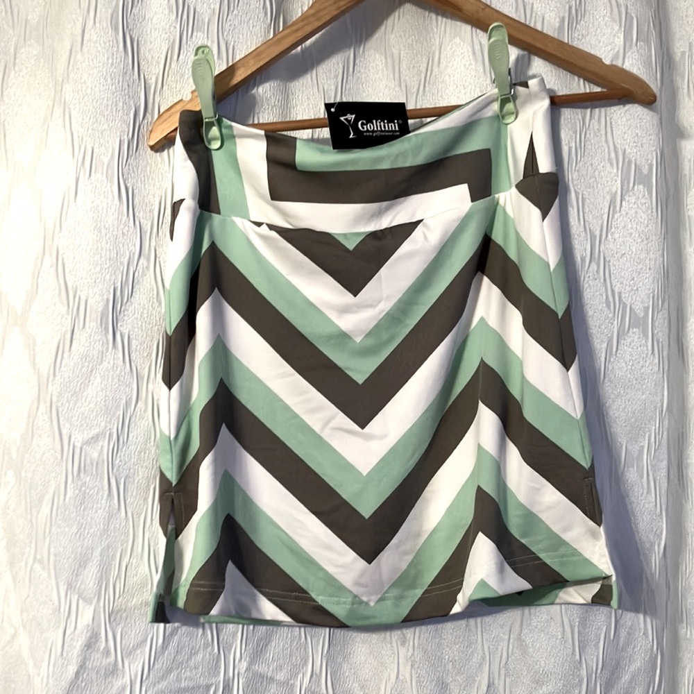 Brand new Golftini skort